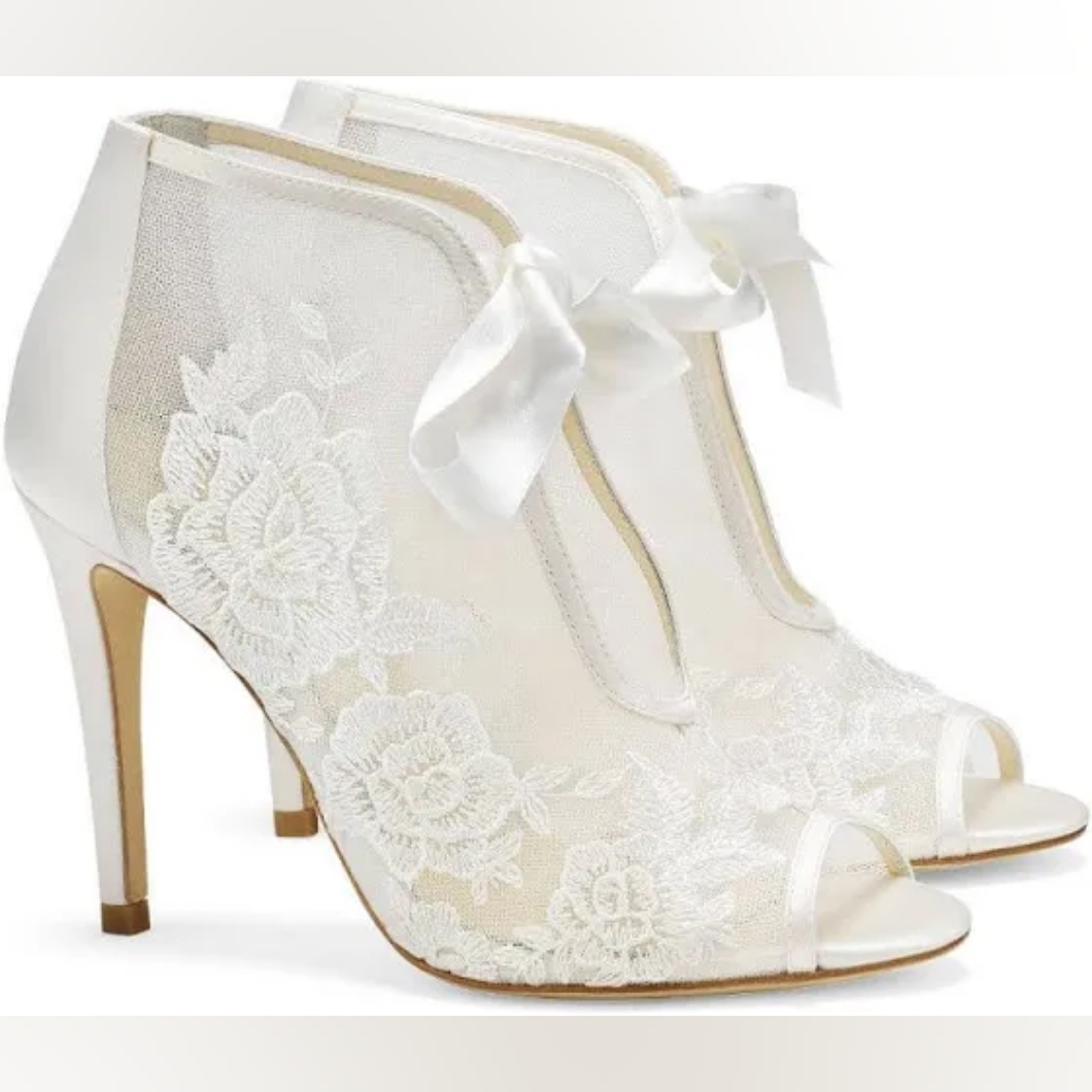 Bella Belle Women's Ivory Wedding/Bridal Shoes-Heels-Ribbon Tie